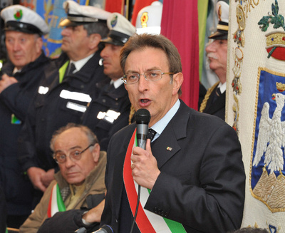 La ayuda española no llega a L'Aquila