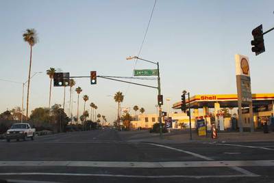 Phoenix, fronteras, avenidas y desierto