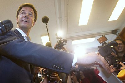 La derecha liberal, favorita en las legislativas de Holanda