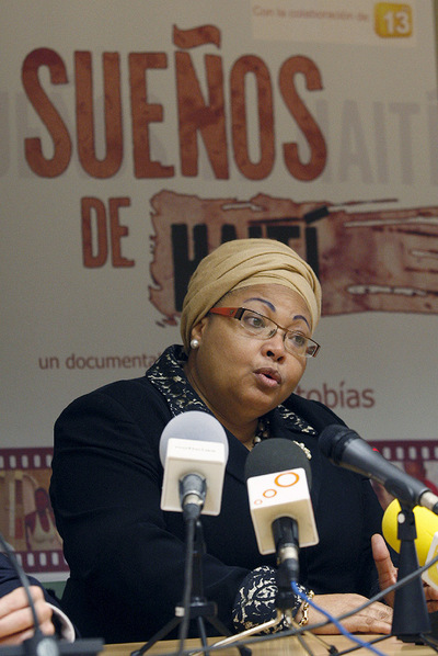Yolette Azor-Charles, la embajadora de Haití en España, durante la presentación del documental  Sueños de Haití. 