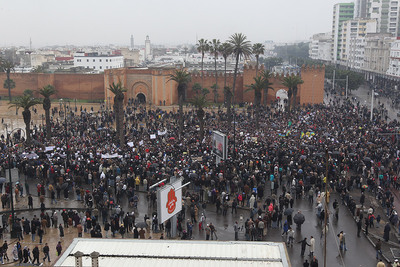 Miles de personas marchan en Marruecos para reclamar más democracia