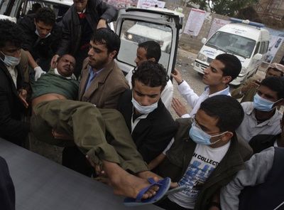 Uno de los manifestantes heridos en la manifestación de Saná.