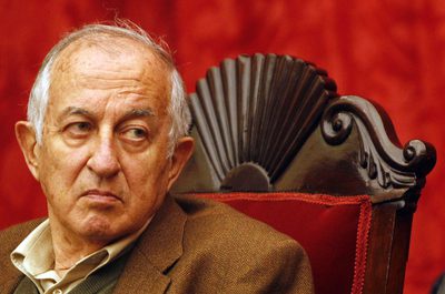 "El objetivo del atentado es claro: parar el proceso democrático"