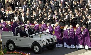 El Papa beatifica a 233 "mártires" de la guerra civil española