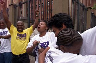 El Supremo surafricano obliga al Gobierno a tratar gratis a las embarazadas seropositivas