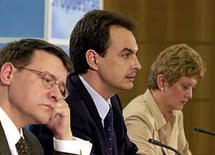 El PSOE promete ayudas de 3.000 euros por el segundo hijo y de 6.000 por los siguientes