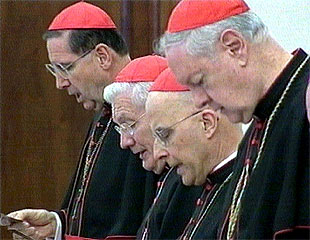 El Papa reconoce que la pederastia es un "crimen"