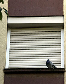 Un hombre de 86 años ahoga a su mujer, enferma terminal, "para no verla sufrir"