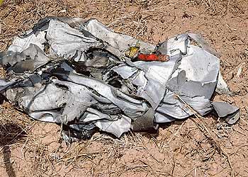Restos de ropa de la tripulación del transbordador hallados en Texas.