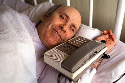 Imagen tomada en febrero de 1994 de Ramón Sampedro, en su casa de la localidad coruñesa de Porto do Son.