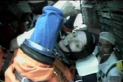 Embarque de la tripulación del  Discovery .