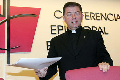 El portavoz de la Conferencia Episcopal, Juan Antonio Martínez Camino, momentos antes de la rueda de prensa.