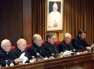 El conservador Rouco vuelve a la presidencia de los obispos españoles