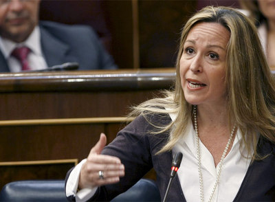 Trinidad Jiménez dice que la píldora poscoital se seguirá usando de forma "excepcional"