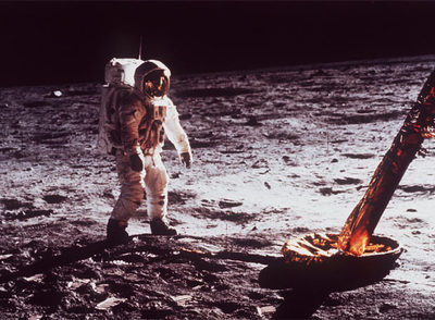 Regreso a la Luna con Marte en el horizonte