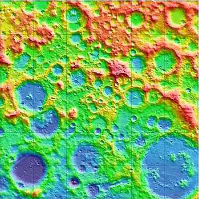 Mapa de alturas del polo Sur lunar medidas con el altímetro láser de la sonda 'LRO'