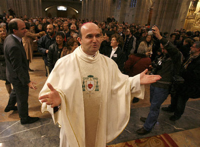 Munilla no se siente atacado por el clero guipuzcoano