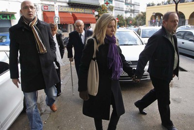 Los padres de Marta, a su llegada a los juzgados de Sevilla