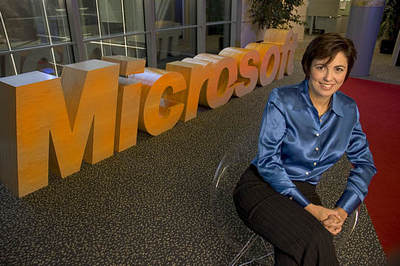 Rosa María García, Consejera delegada de Microsoft Ibérica ha anunciado en ELPAIS.es que el 'Windows Media Center' estará disponinble en España para finales de año.
