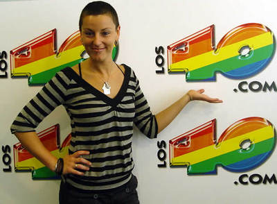 LaMari utiliza el móvil “todos los días a todas horas”, y espera sustituir en breve su reproductor MP3 por un iPod.