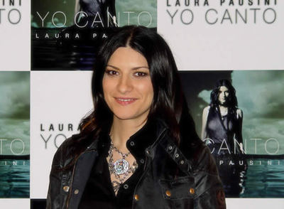 La cantante italiana está “enojada con los hoteles que no tienen internet de alta velocidad”.