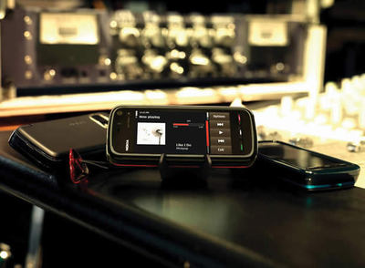 El 'iPhone' de Nokia se podrá adquirir libre en su tienda 'online' a 429 euros