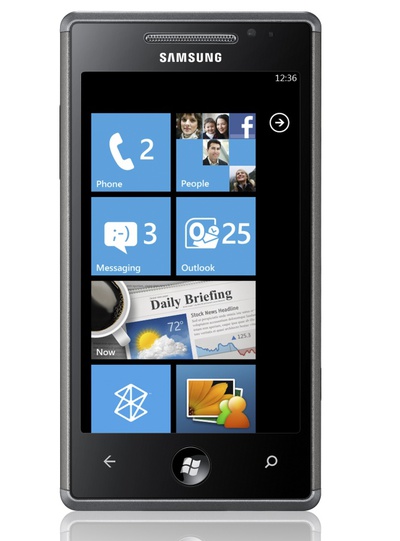 Omnia 7 de Samsung, con Windows Phone.